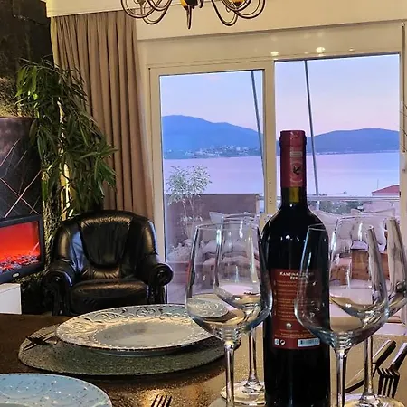 Elegant Luxury With Sea View Sarandë